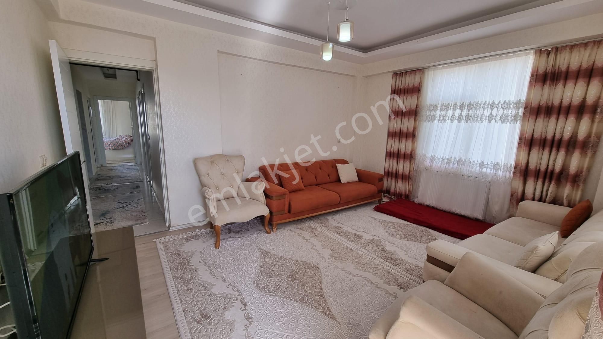 Akev Gayrimenkul'den Seyrantepe'de Site İçi 3+1 Ara Kat Daire - Görsel 4