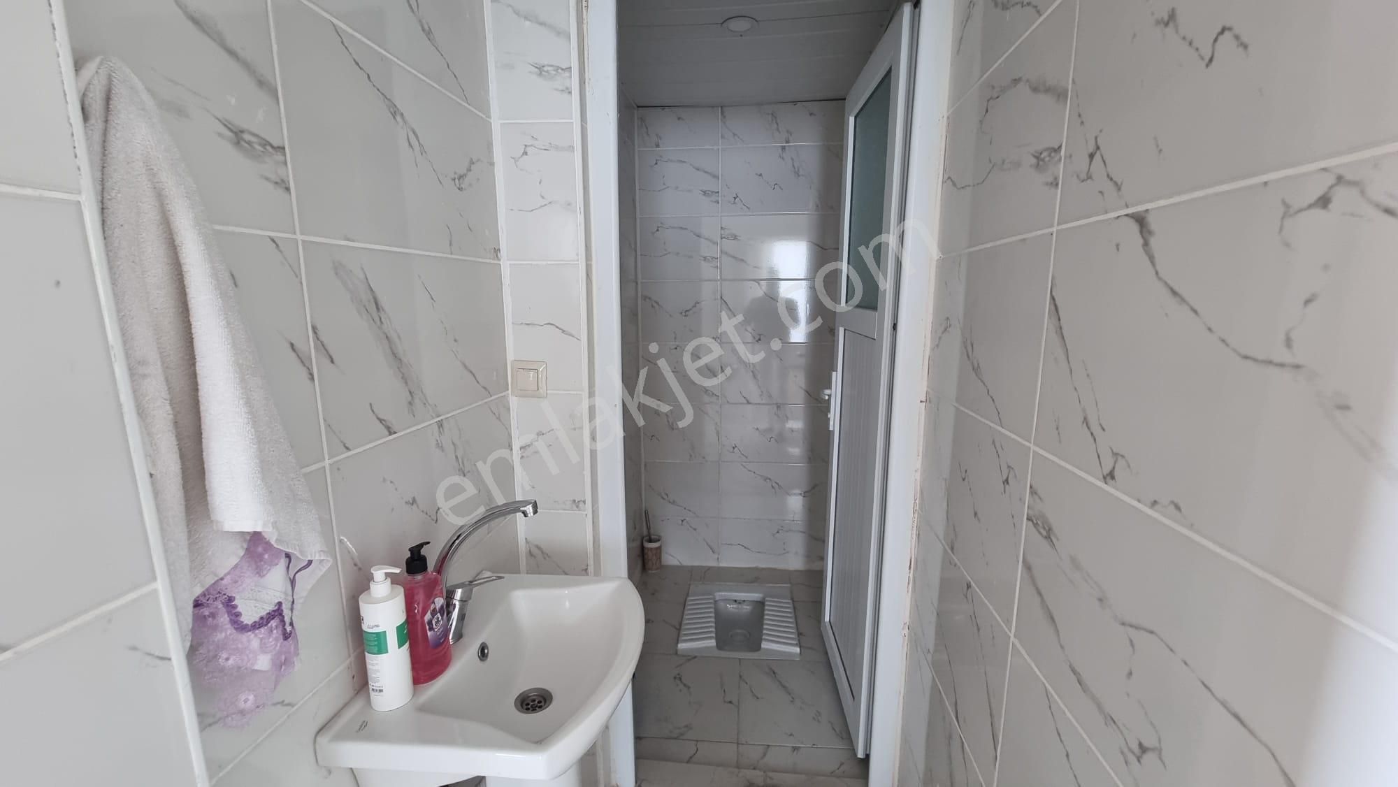 Akev Gayrimenkul'den Seyrantepe'de Site İçi 3+1 Ara Kat Daire - Görsel 16