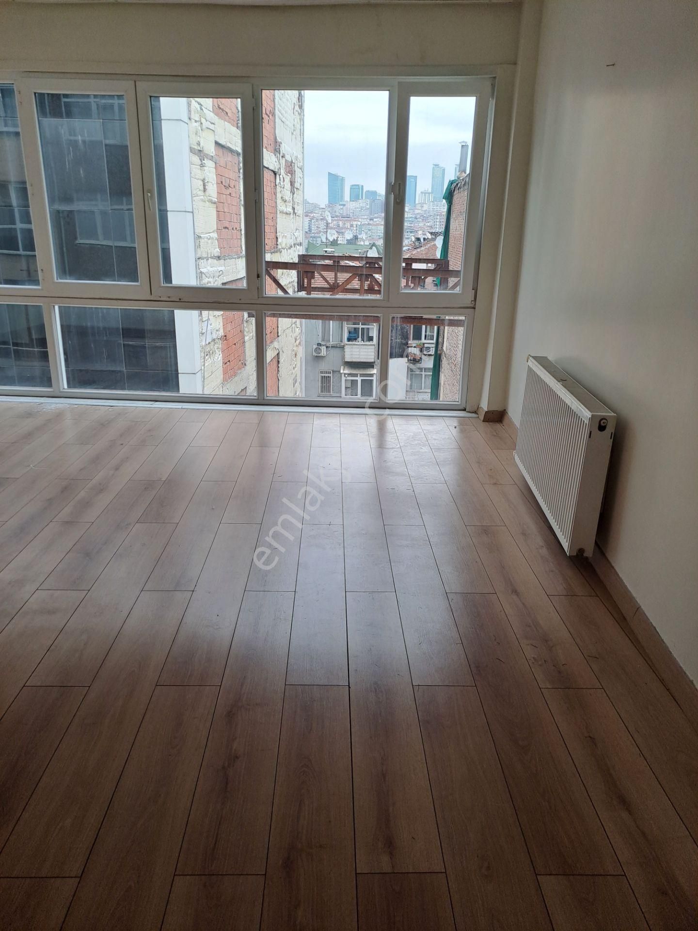 Hülya Emlak'tan Rumeli Caddesine Yakın Kiralık - Görsel 17