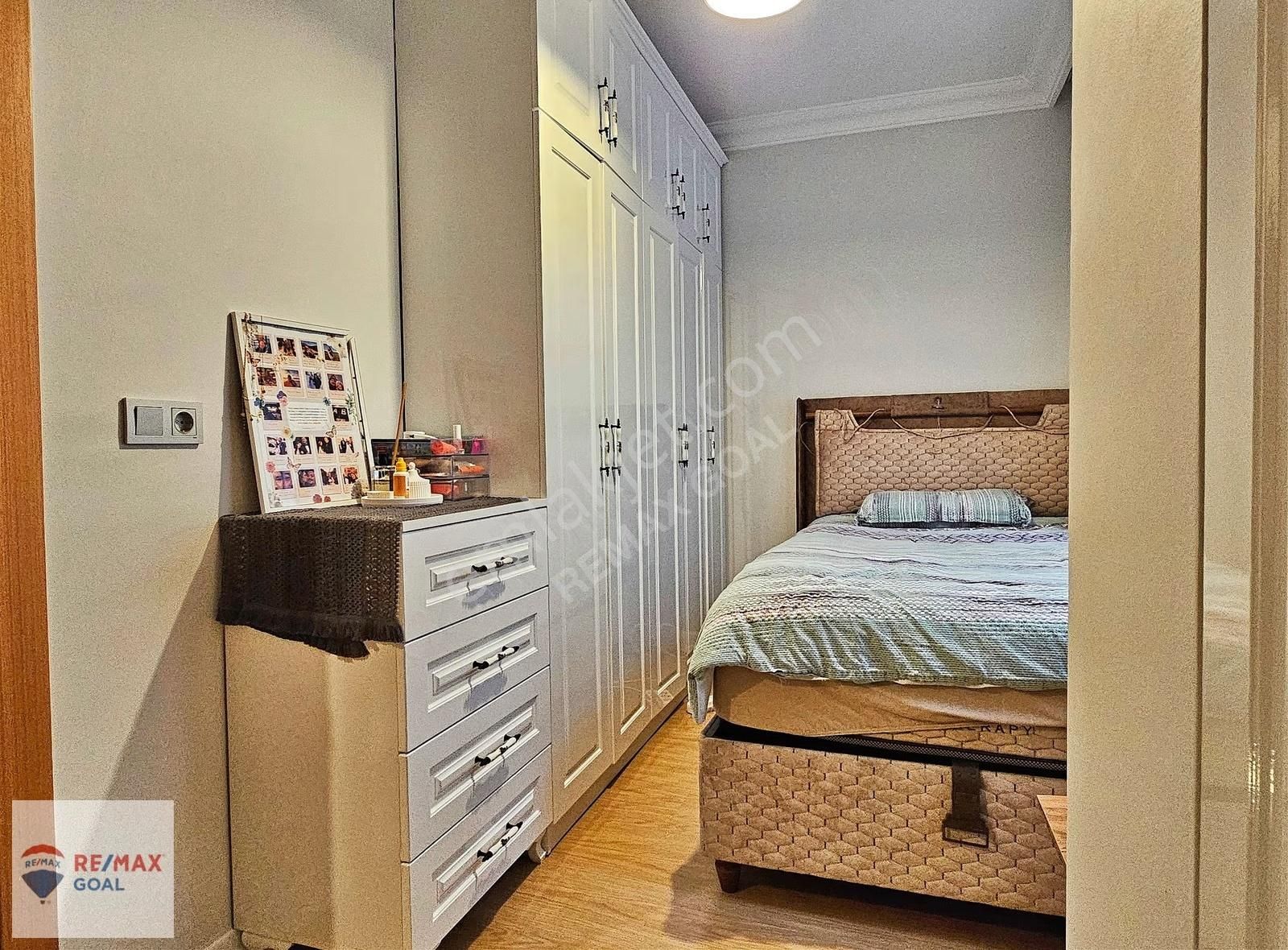 Finans Merkezi Yakınında, Yenilenmiş, Kapalı Otoparklı 2+1 Daire - Görsel 2
