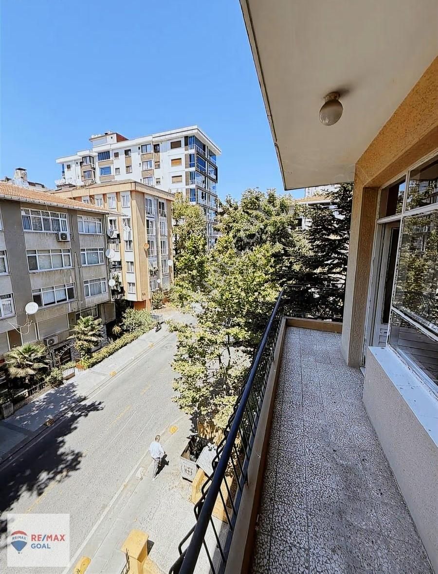 Feneryolu'nda Geniş Satılık Daire - Görsel 23