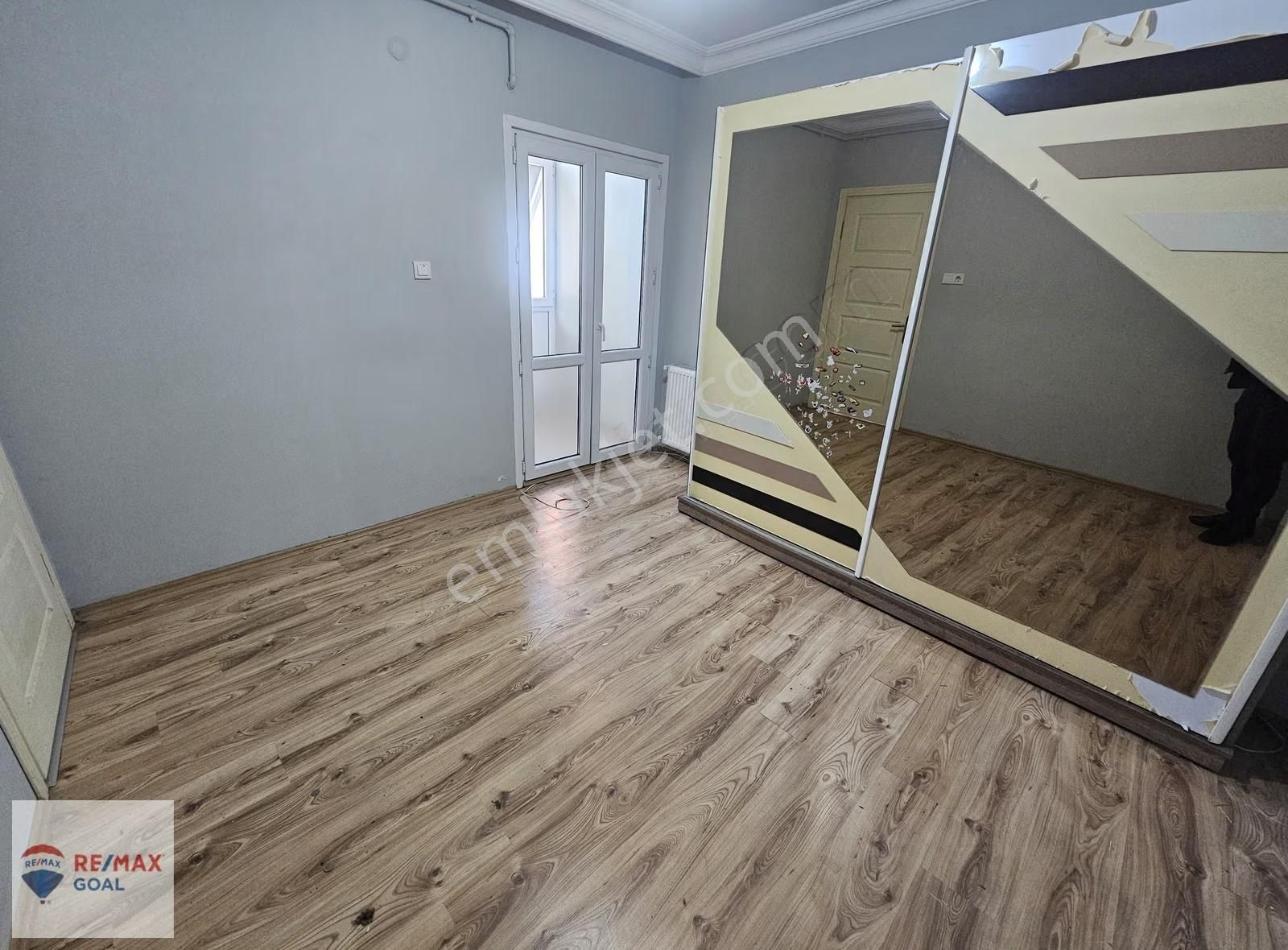 Remax Şirvan'dan Hasanpaşa'da Ara Kat 2+1 Satılık Daire - Görsel 5