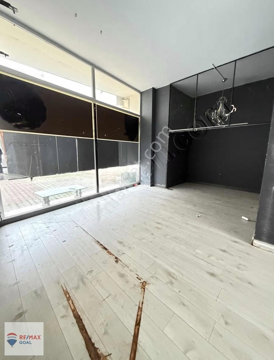 Atatürk Caddesine Yürüme Mesafesinde Düz Giriş Dükkan - Görsel 5