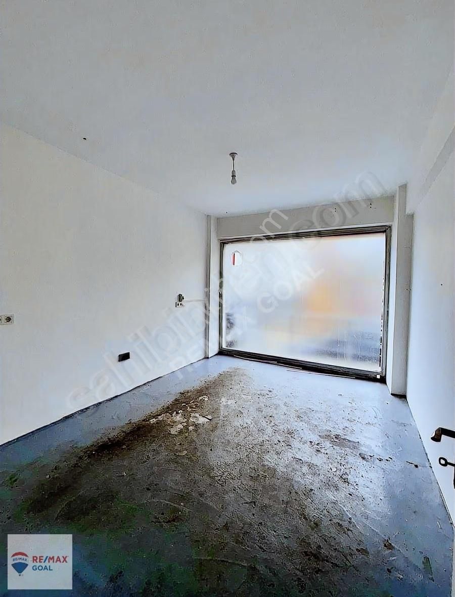 Koşuyolu Caddesinde Mağaza Ve Ofisleri - Görsel 7