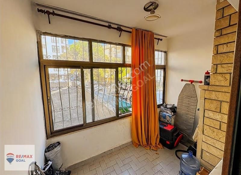 Küçükyalı'da Merkezi Konumda Masrafsız 3+1 Kiralık Daire - Görsel 16