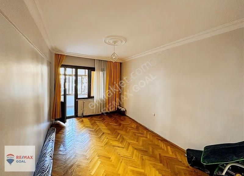 Küçükyalı'da Merkezi Konumda Masrafsız 3+1 Kiralık Daire - Görsel 12