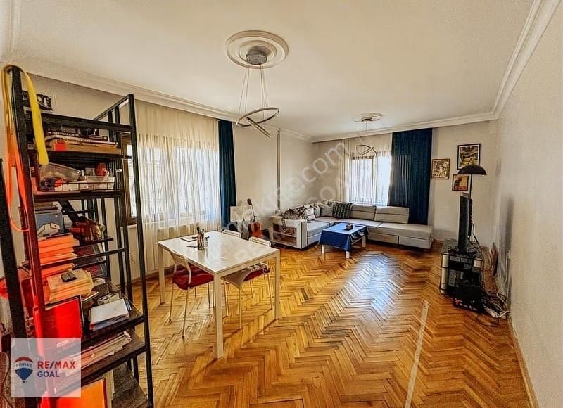 Küçükyalı'da Merkezi Konumda Masrafsız 3+1 Kiralık Daire - Görsel 11