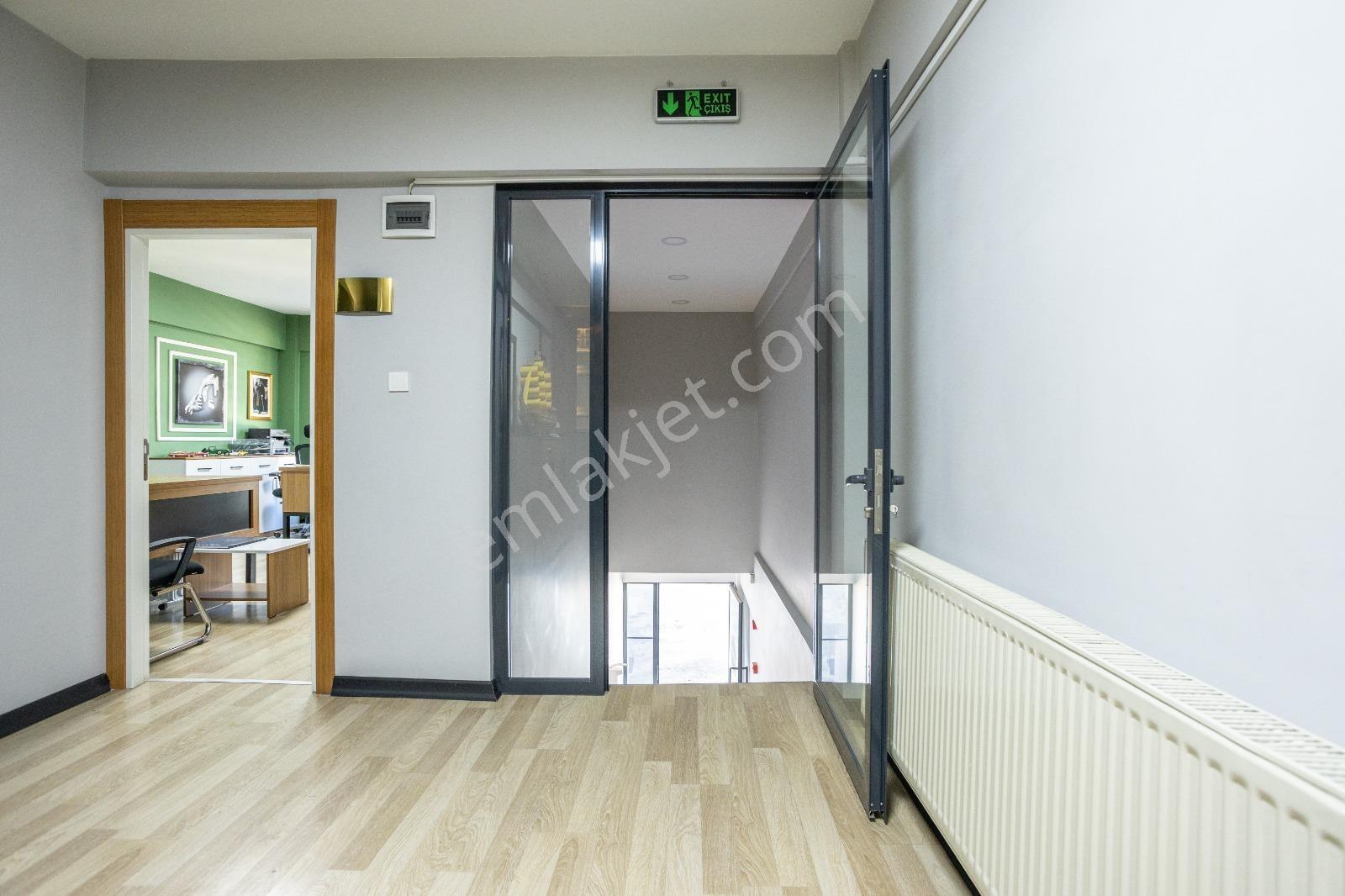 Kartal'da 2.800m² Kiralık Fabrika, Depo & Ofis 800 Kva Trafolu - Görsel 28