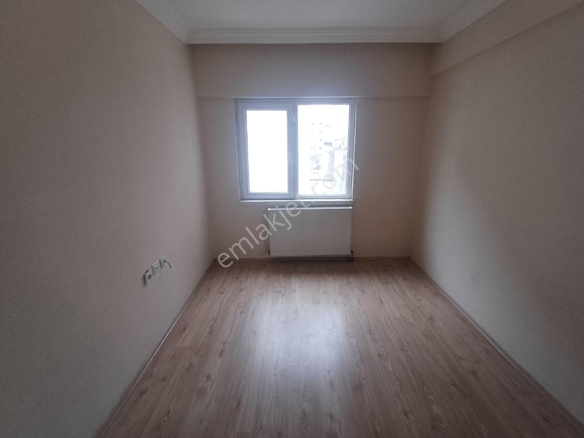 Kalekışladan Cadde Yakını Kiralık 3+1daire - Görsel 19