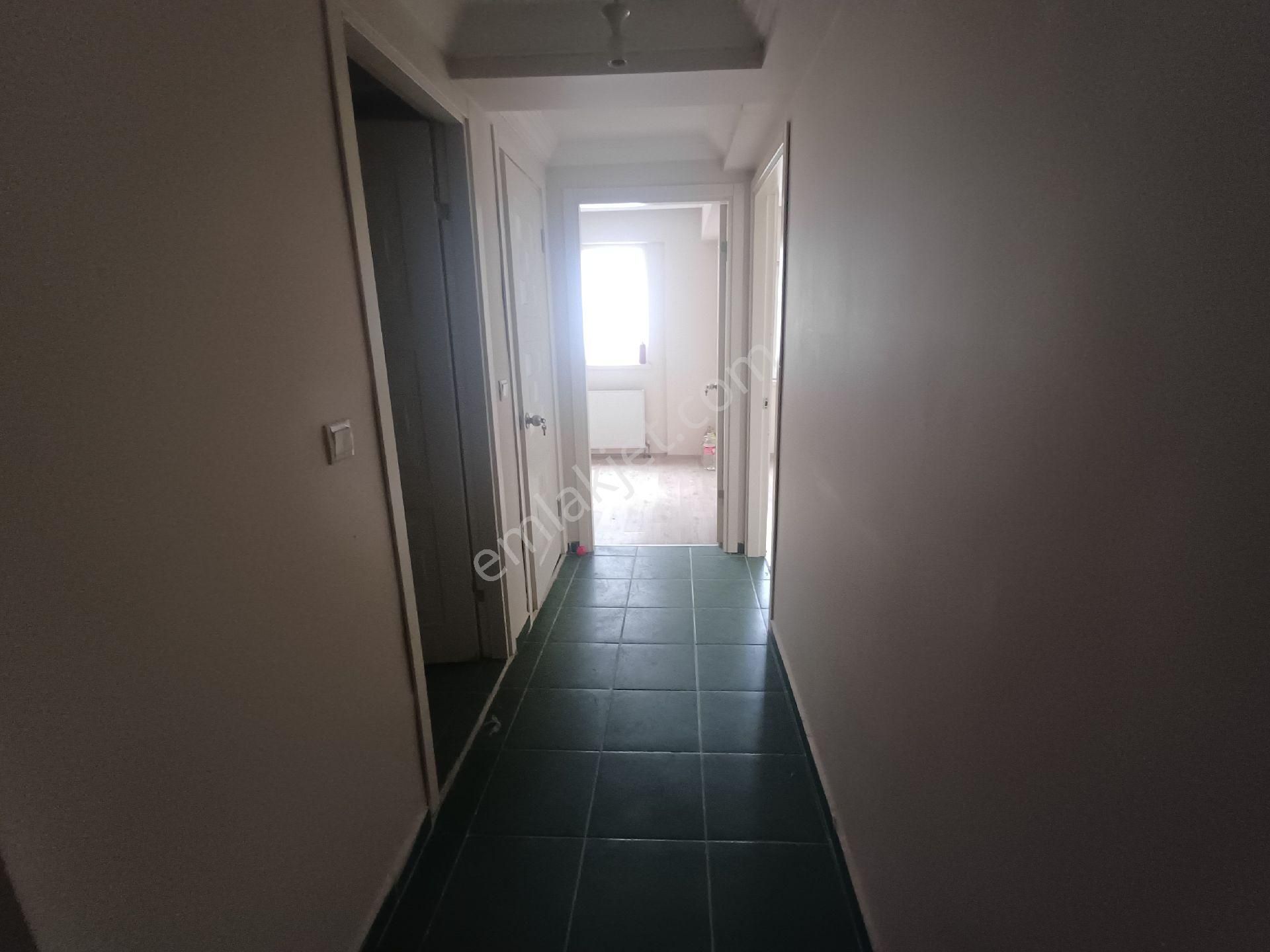 Kalekışladan Cadde Yakını Kiralık 3+1daire - Görsel 10