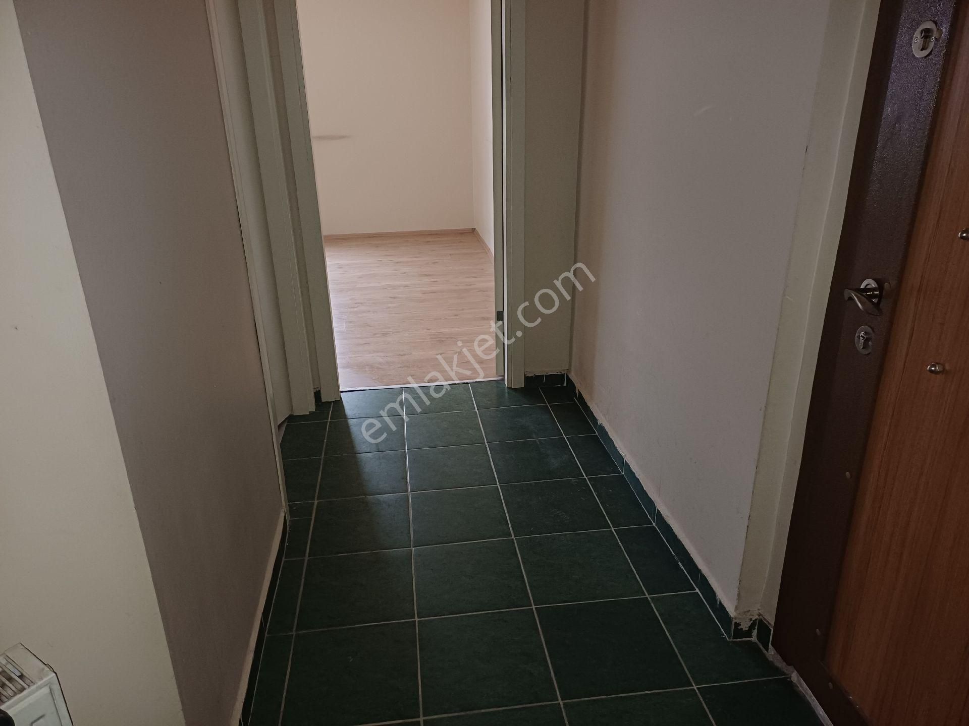 Kalekışladan Cadde Yakını Kiralık 3+1daire - Görsel 25