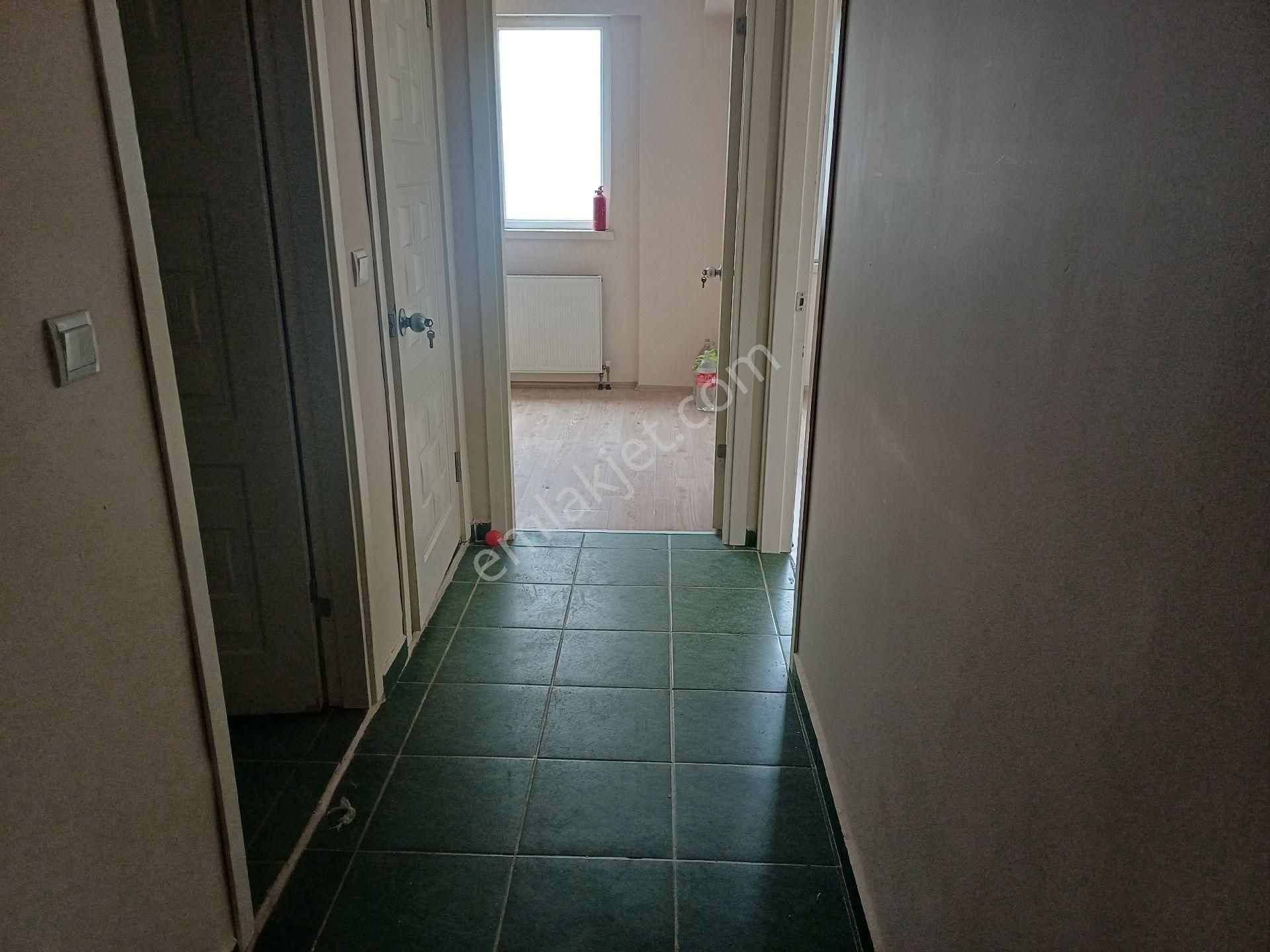 Kalekışladan Cadde Yakını Kiralık 3+1daire - Görsel 11