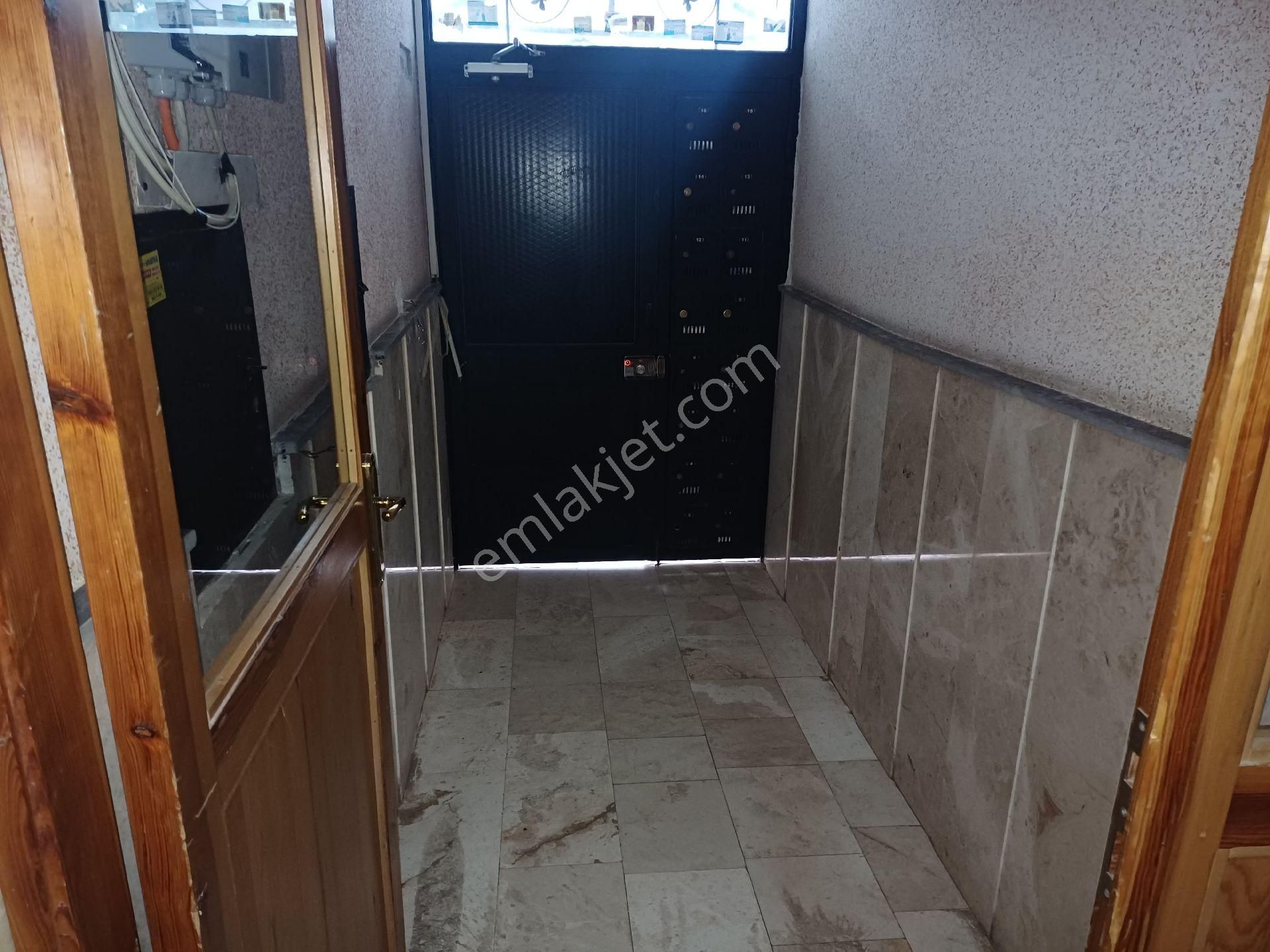 Kalekışladan Cadde Yakını Kiralık 3+1daire - Görsel 28