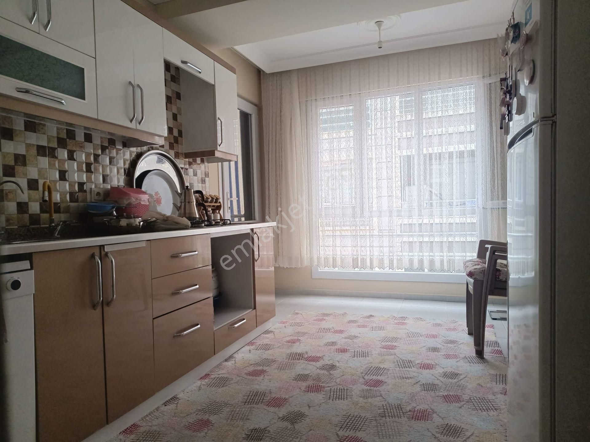 Buket Emlaktan Satılık 2+1 Daire Ara Kat Kapalı Mutfak - Görsel 12