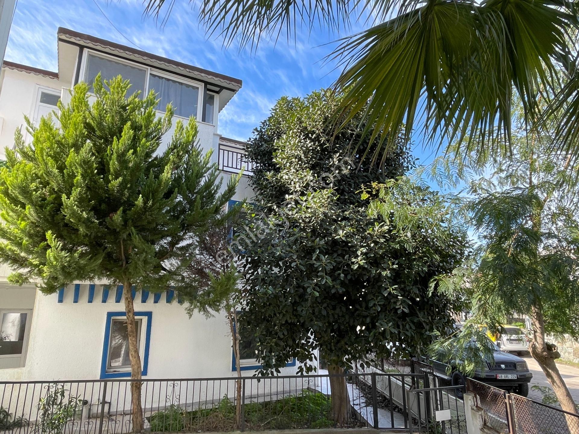 Turgutreis Merkezde Tek Tapu, 3 Bağımsız Birim: Yüksek Kira Getirili Müstakil Bina - Görsel 2