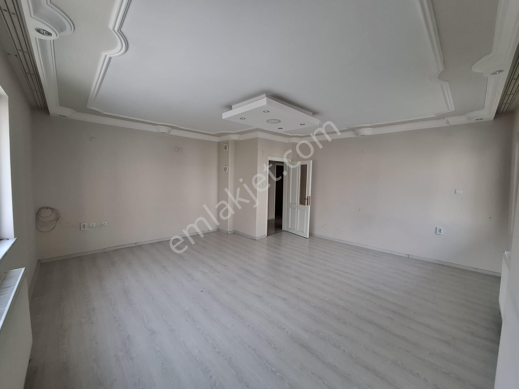 Elfi Den Bahçelievler Mahallesi Satılık 3+1 Daire - Görsel 2