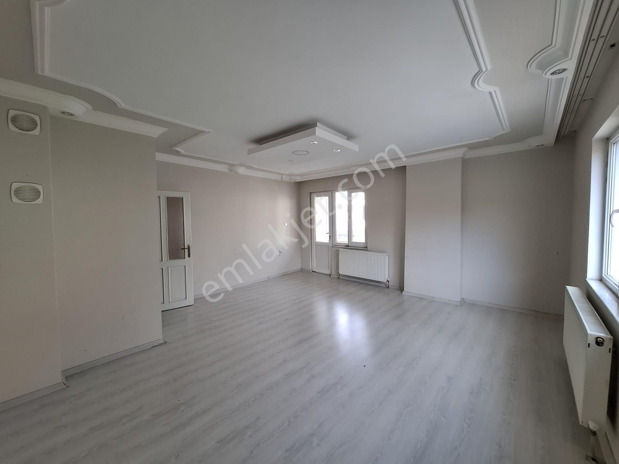 Elfi Den Bahçelievler Mahallesi Satılık 3+1 Daire