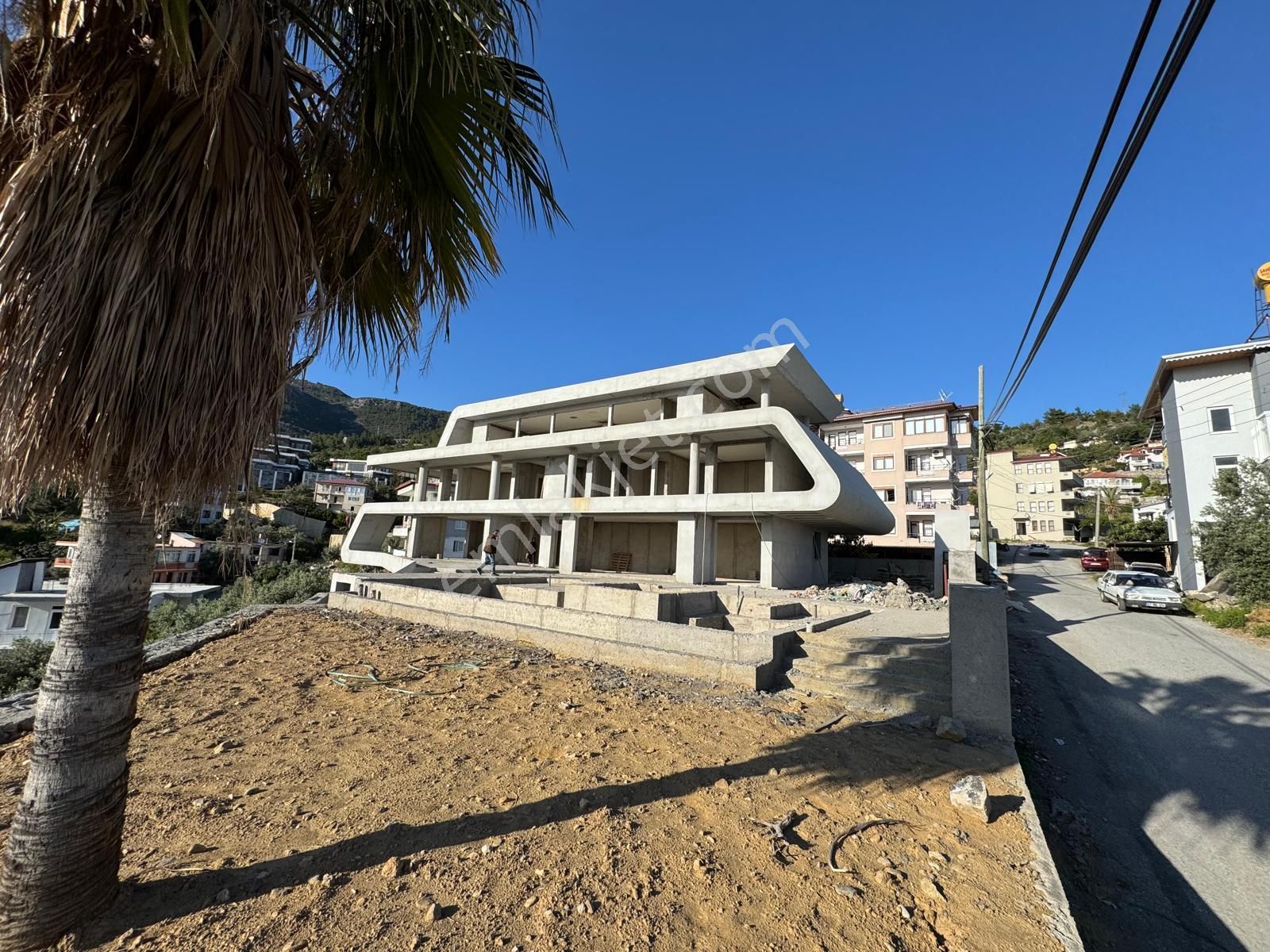 Alanya Cikcilli'de Satılık Ultra Lüks 7+3 Full Manzaralı Villa - Görsel 24