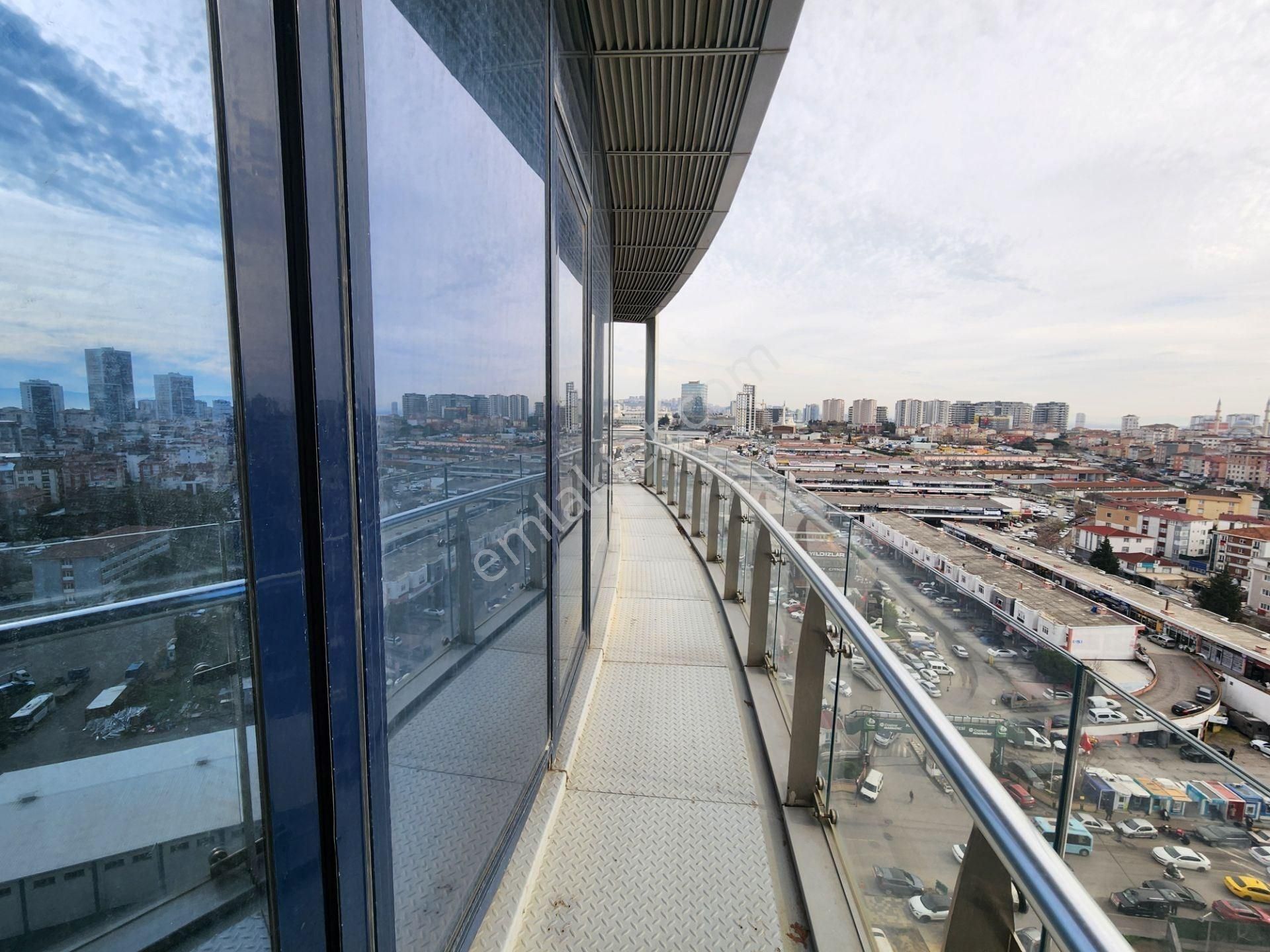 Kartal Kule'de Deniz&adalar Manzaralı Kiralık Ofis En Geniş Tip - Görsel 3