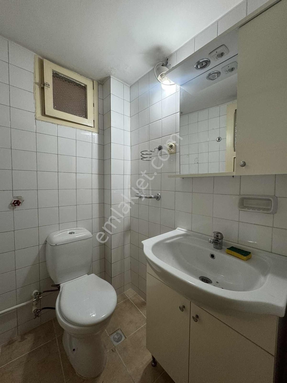 Bürmen'den Göztepe Klüp Binası Karşısı Sahile Çok Yakın Daire - Görsel 24