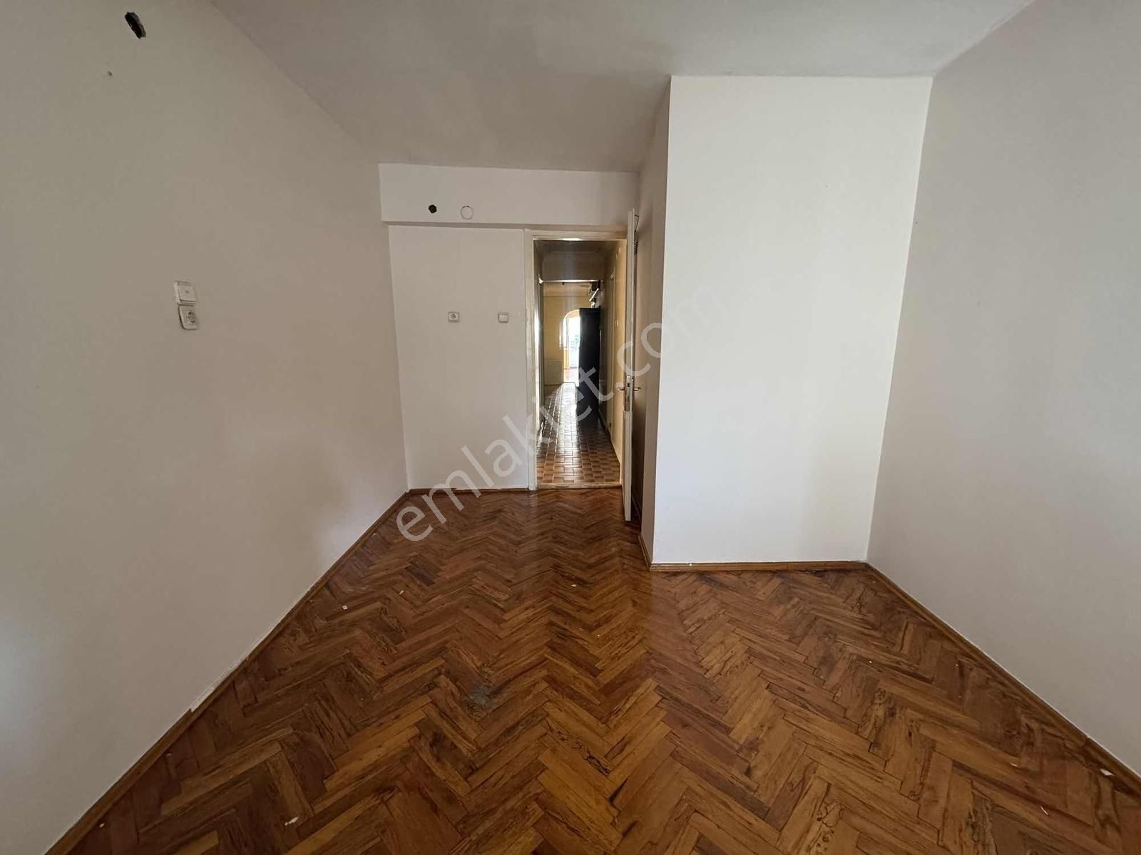 Bürmen'den Göztepe Klüp Binası Karşısı Sahile Çok Yakın Daire - Görsel 21