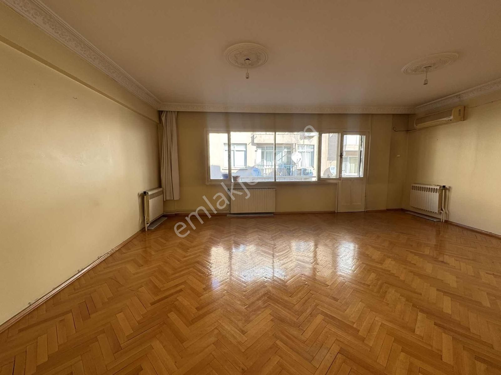 Bürmen'den Göztepe Klüp Binası Karşısı Sahile Çok Yakın Daire - Görsel 27