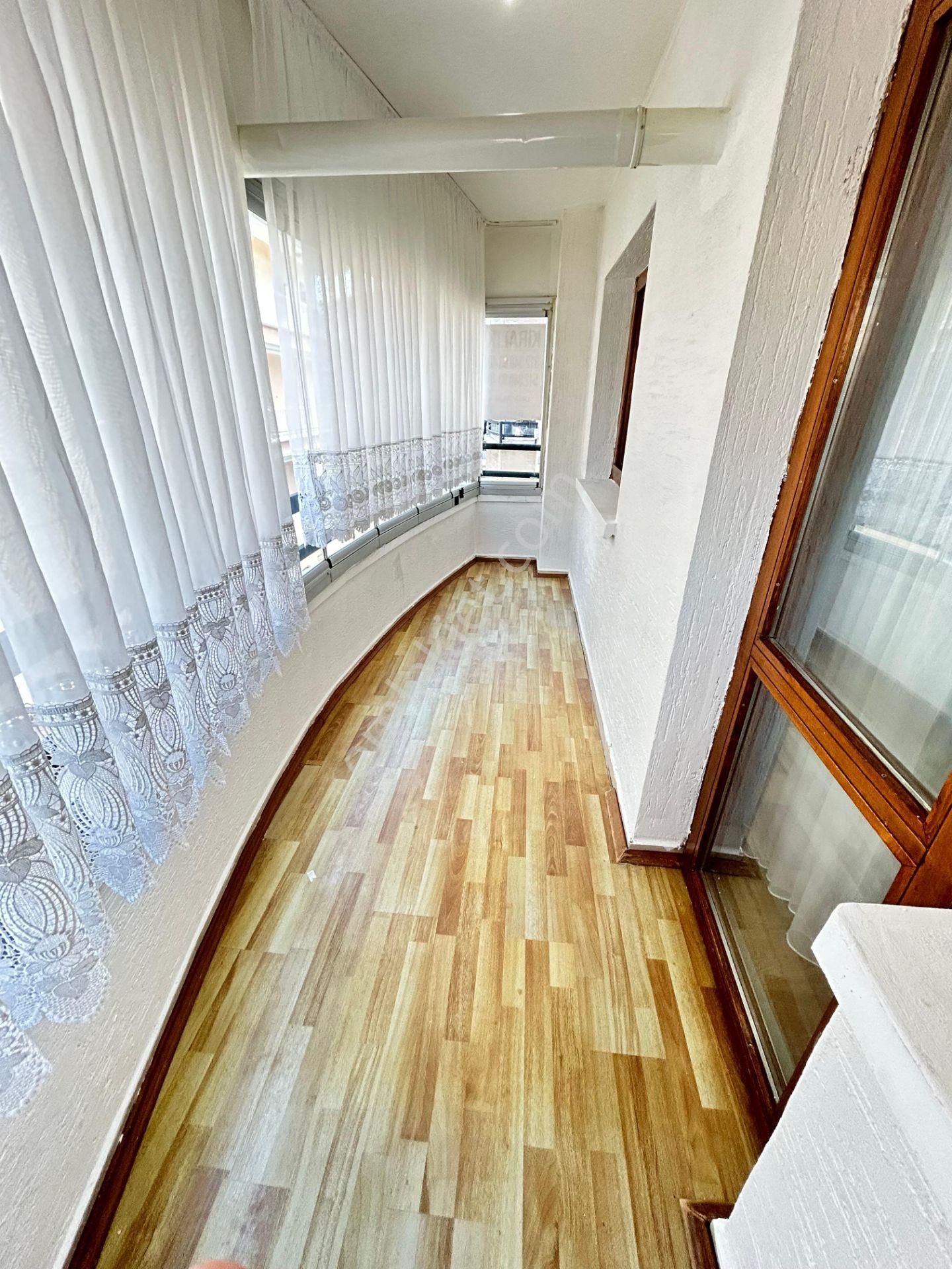 Lider Emlak'tan Güneşevler Merkezde Eşyalı Kiralık 3+1 Daire - Görsel 25