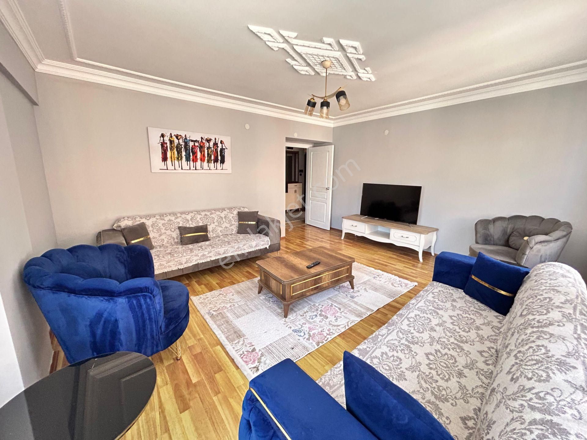 Lider Emlak'tan Güneşevler Merkezde Eşyalı Kiralık 3+1 Daire - Görsel 2