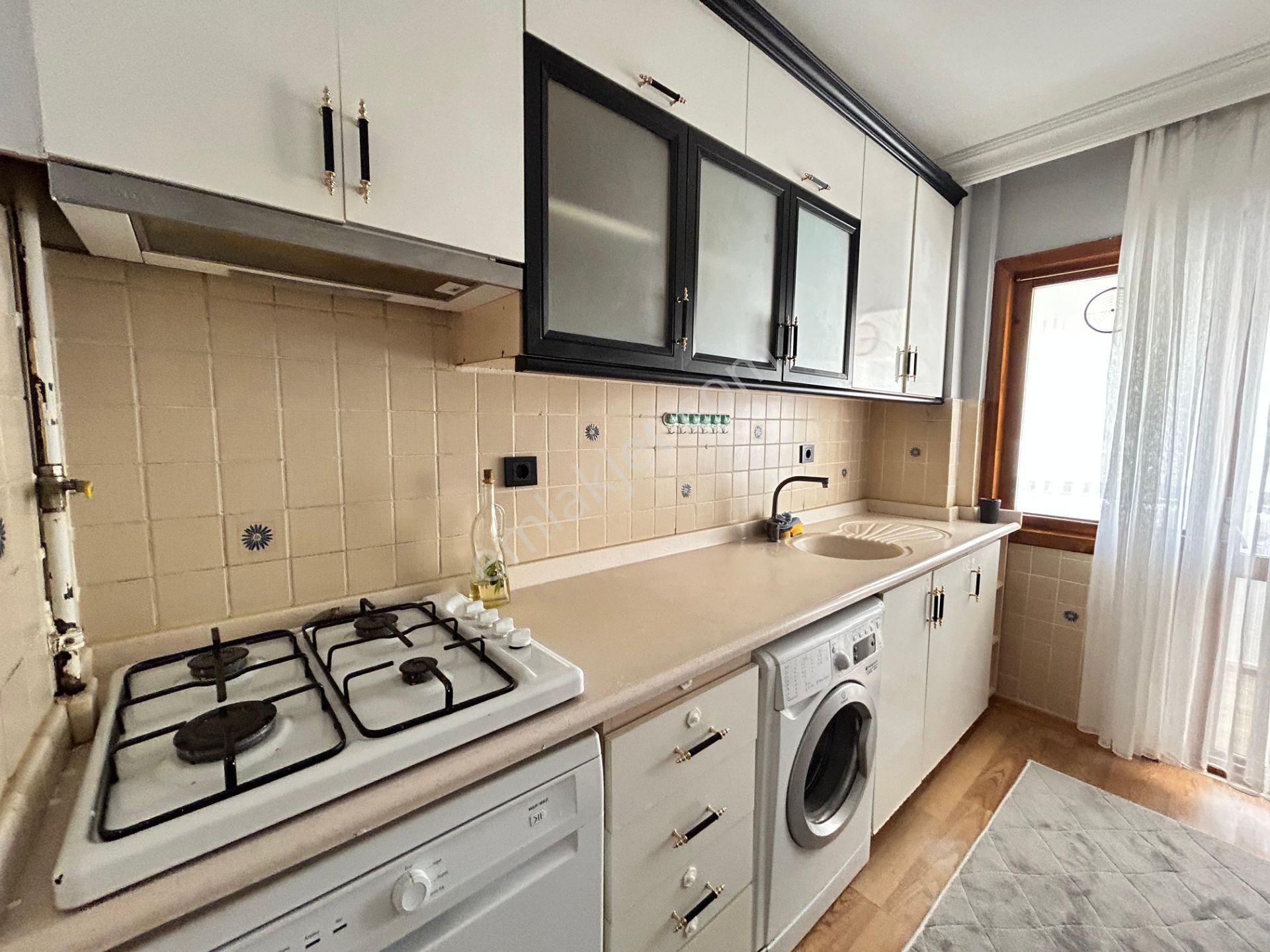 Lider Emlak'tan Güneşevler Merkezde Eşyalı Kiralık 3+1 Daire - Görsel 10