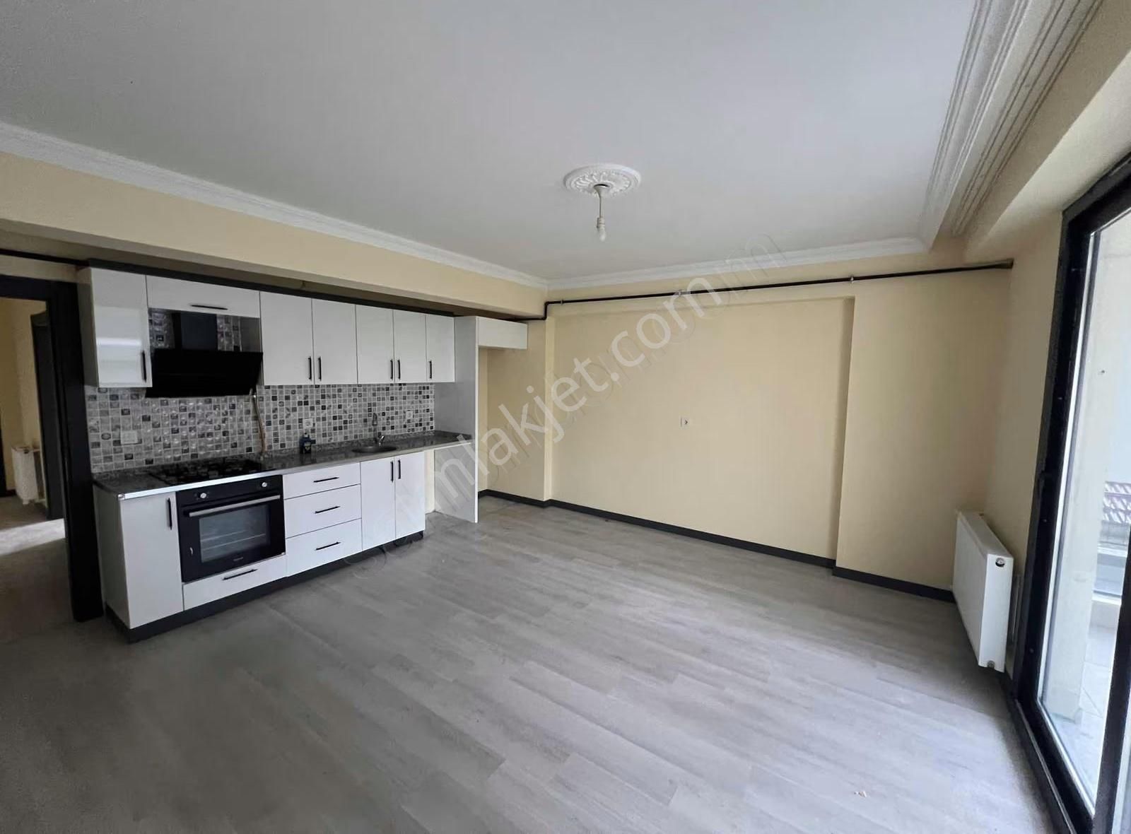 Coşkun Emlaktan Yeni Mah Kiralık 2+1 Arakat Daire - Görsel 9