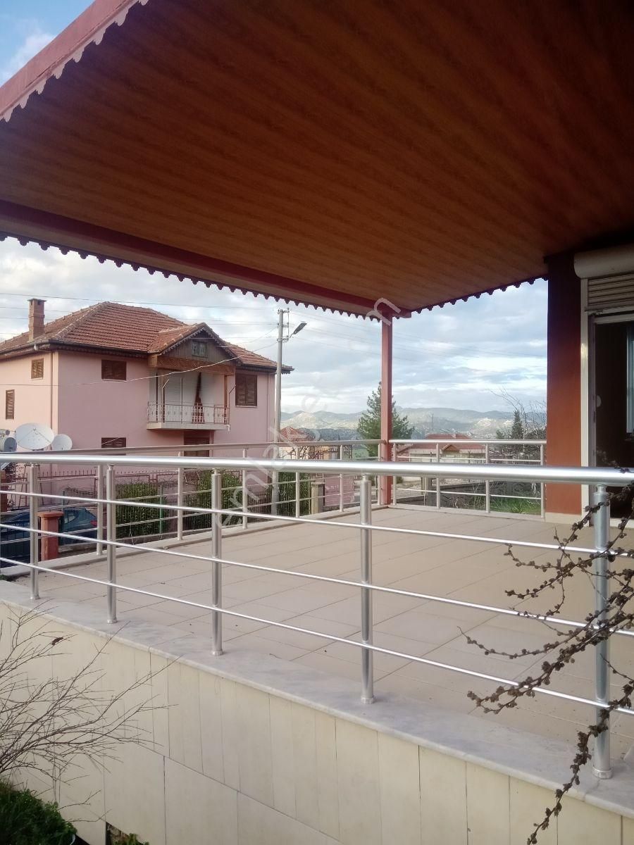 Dağbelinde Orman Manzaralı Geniş Sıfır Villa - Görsel 21