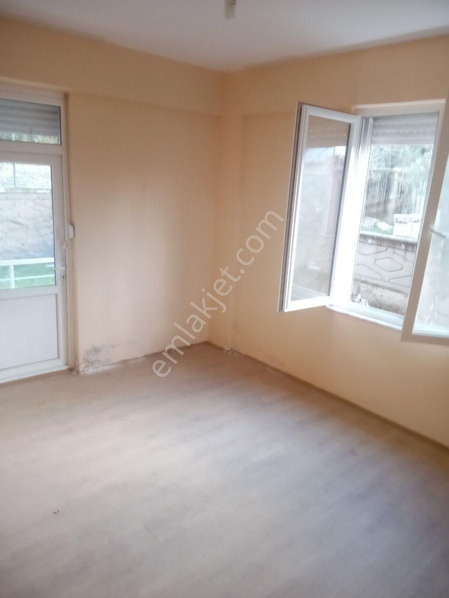 Dağbelinde Orman Manzaralı Geniş Sıfır Villa - Görsel 22