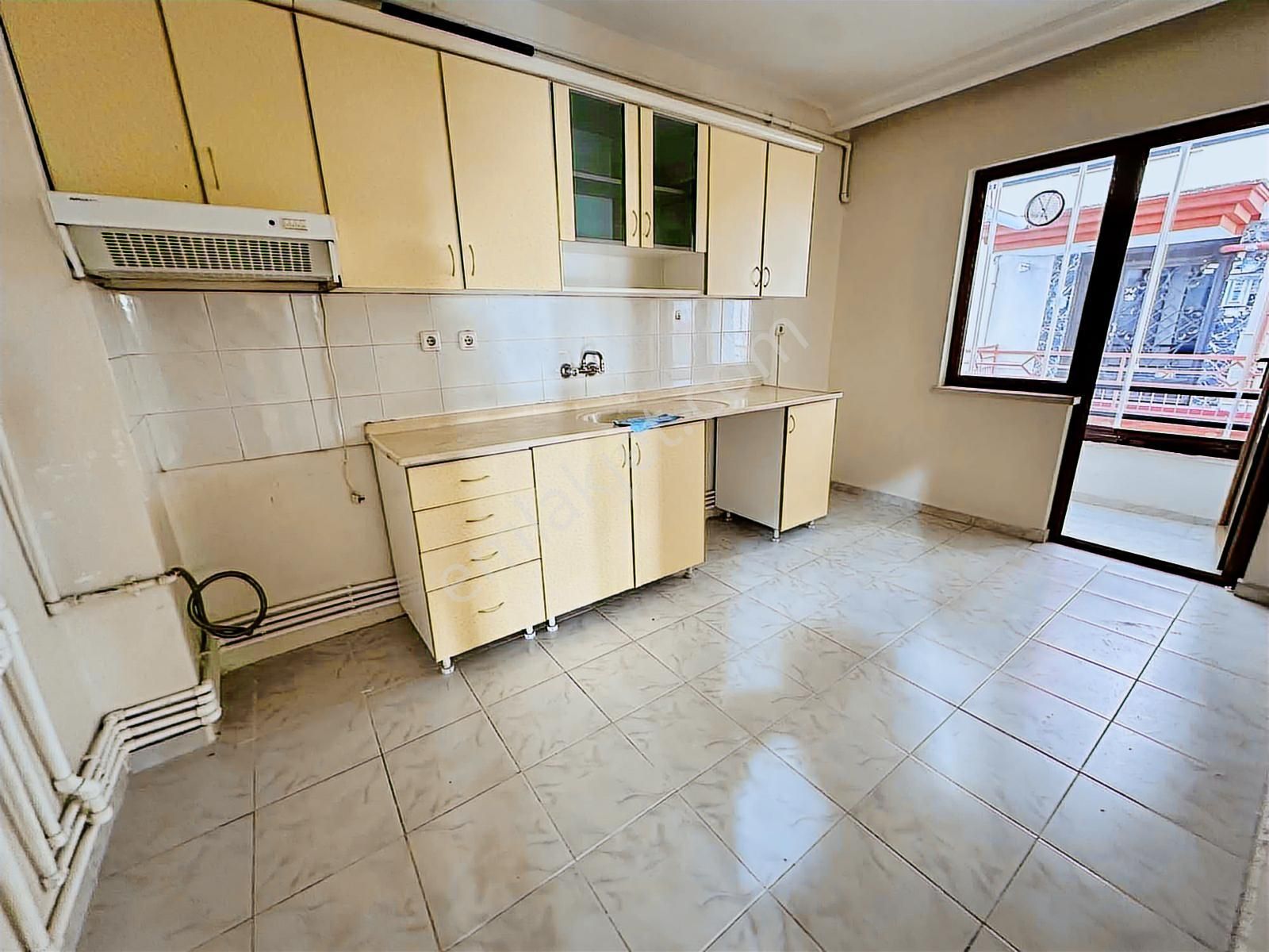 Tenor'dan Dikmen Ve Sinan Cd. Dibi 2+1 90m2 Kiralık Yüksek Giriş - Görsel 10