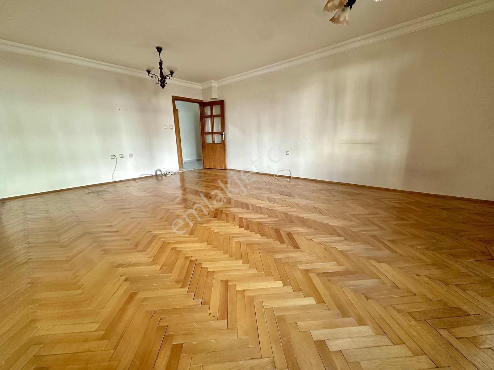 Tenor'dan Dikmen Ve Sinan Cd. Dibi 2+1 90m2 Kiralık Yüksek Giriş - Görsel 13