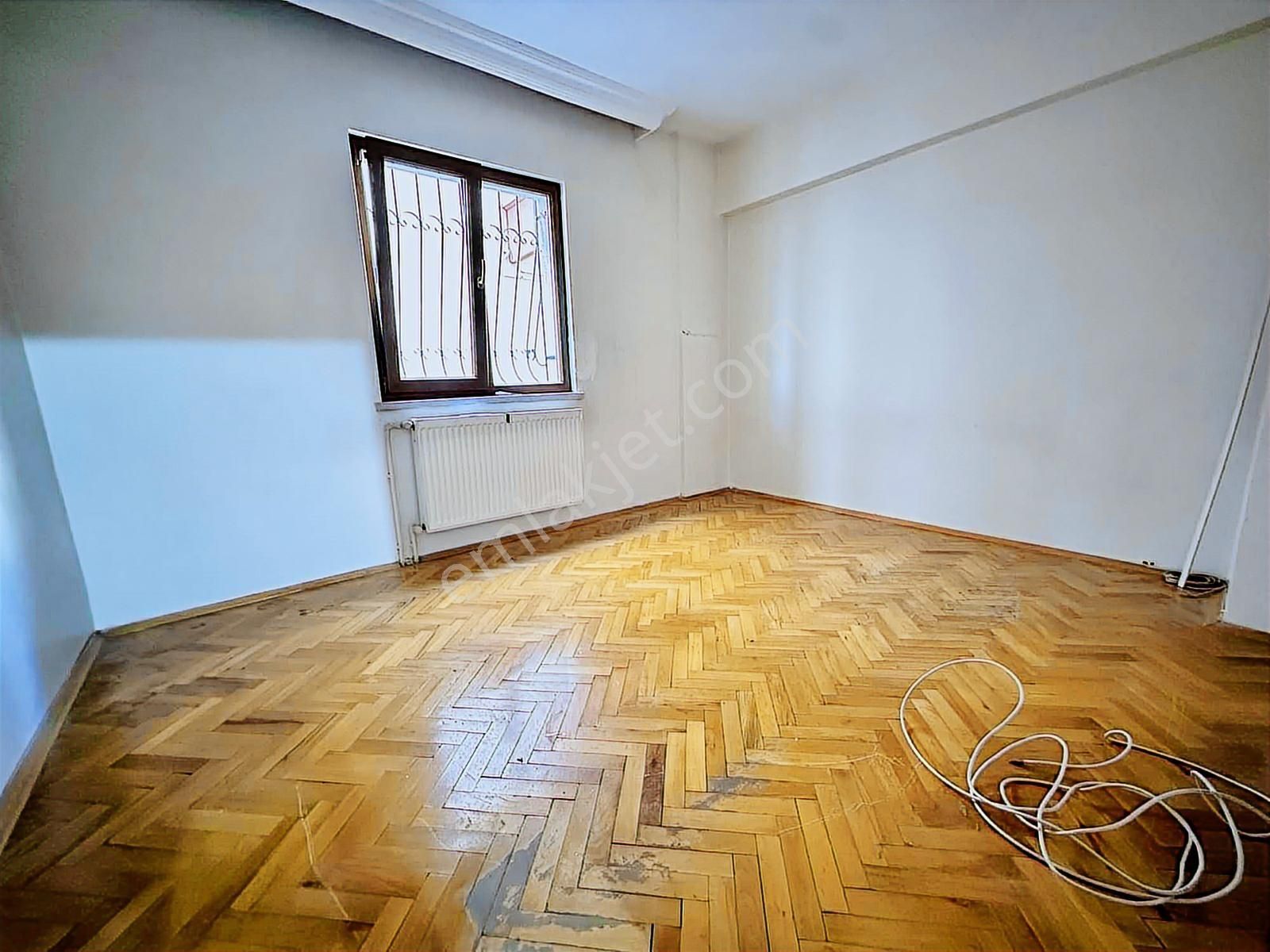 Tenor'dan Dikmen Ve Sinan Cd. Dibi 2+1 90m2 Kiralık Yüksek Giriş - Görsel 12