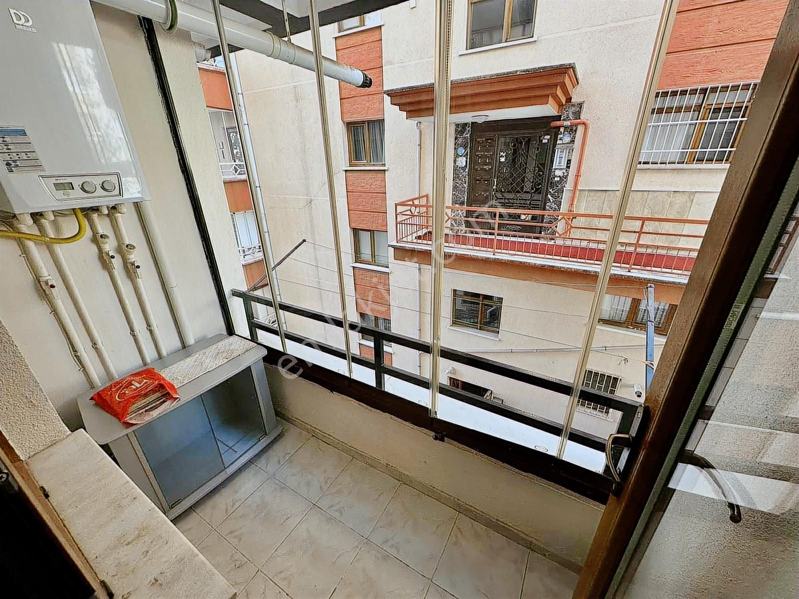 Tenor'dan Dikmen Ve Sinan Cd. Dibi 2+1 90m2 Kiralık Yüksek Giriş - Görsel 3