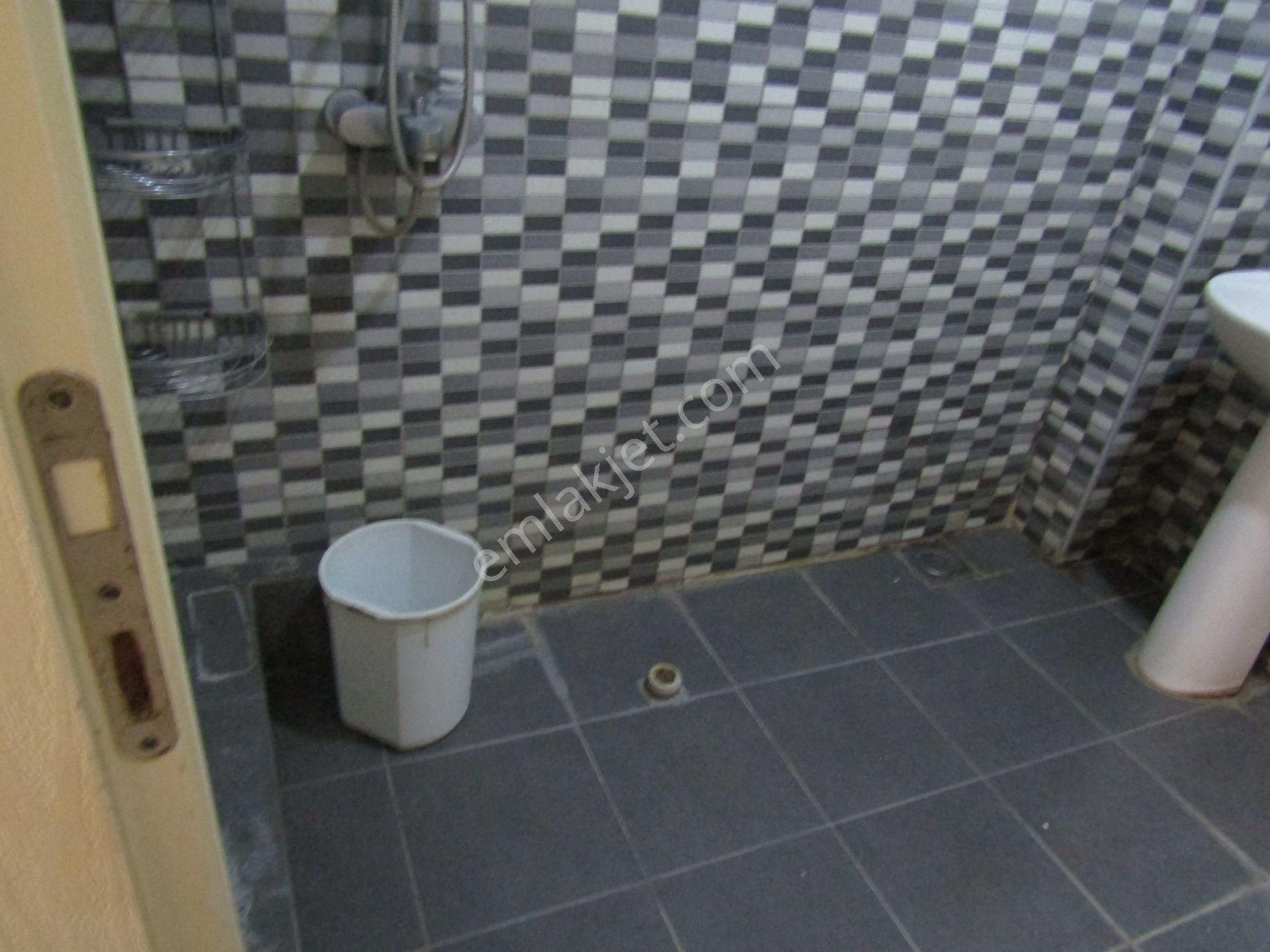 Heykel Çinkolukahve Sokak 3+1 120m2 3.arakat Kombili Kiralık Daire 13bintl - Görsel 20