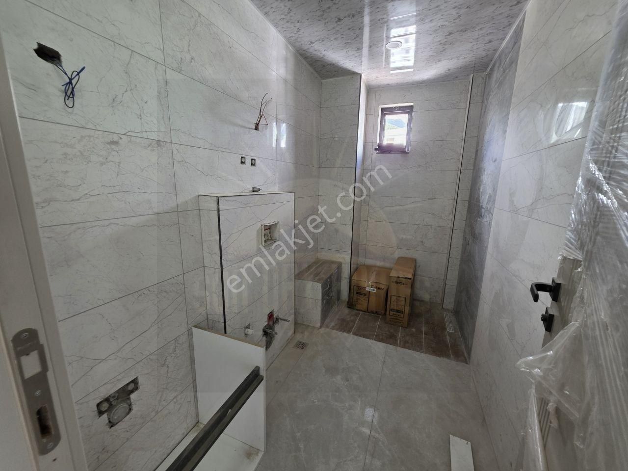 Alanya Cıplaklı Da Site İçerisinde Projeden 3+1 Satılık Daire - Görsel 25