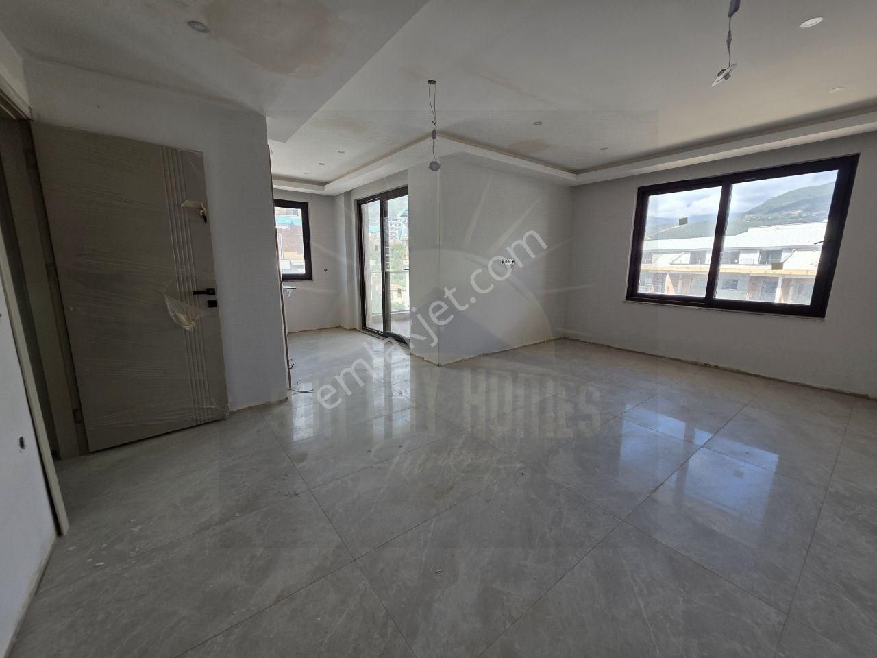 Alanya Cıplaklı Da Site İçerisinde Projeden 3+1 Satılık Daire - Görsel 14