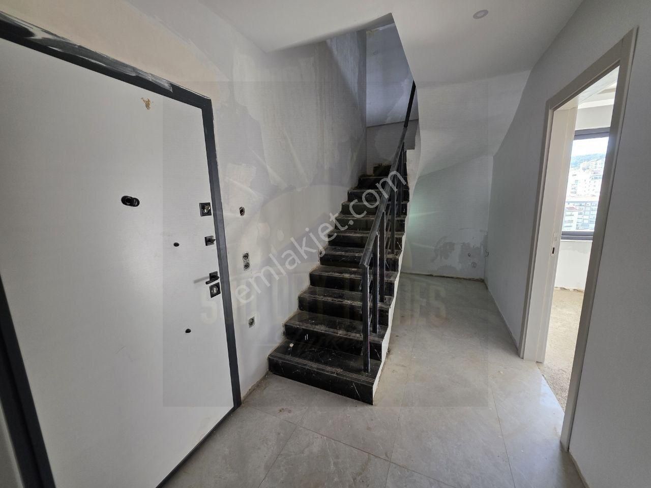 Alanya Cıplaklı Da Site İçerisinde Projeden 3+1 Satılık Daire - Görsel 13