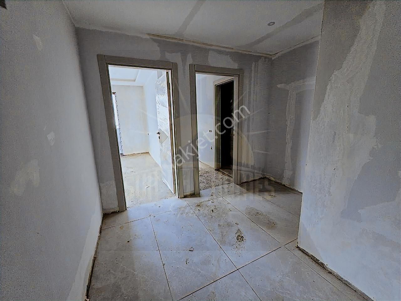 Alanya Cıplaklı Da Site İçerisinde Projeden 3+1 Satılık Daire - Görsel 33