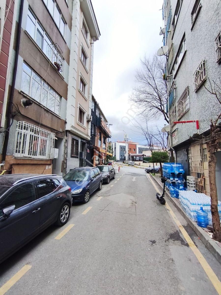 Bezmialem Yeni Polikliniğinin Dibinde - Görsel 12