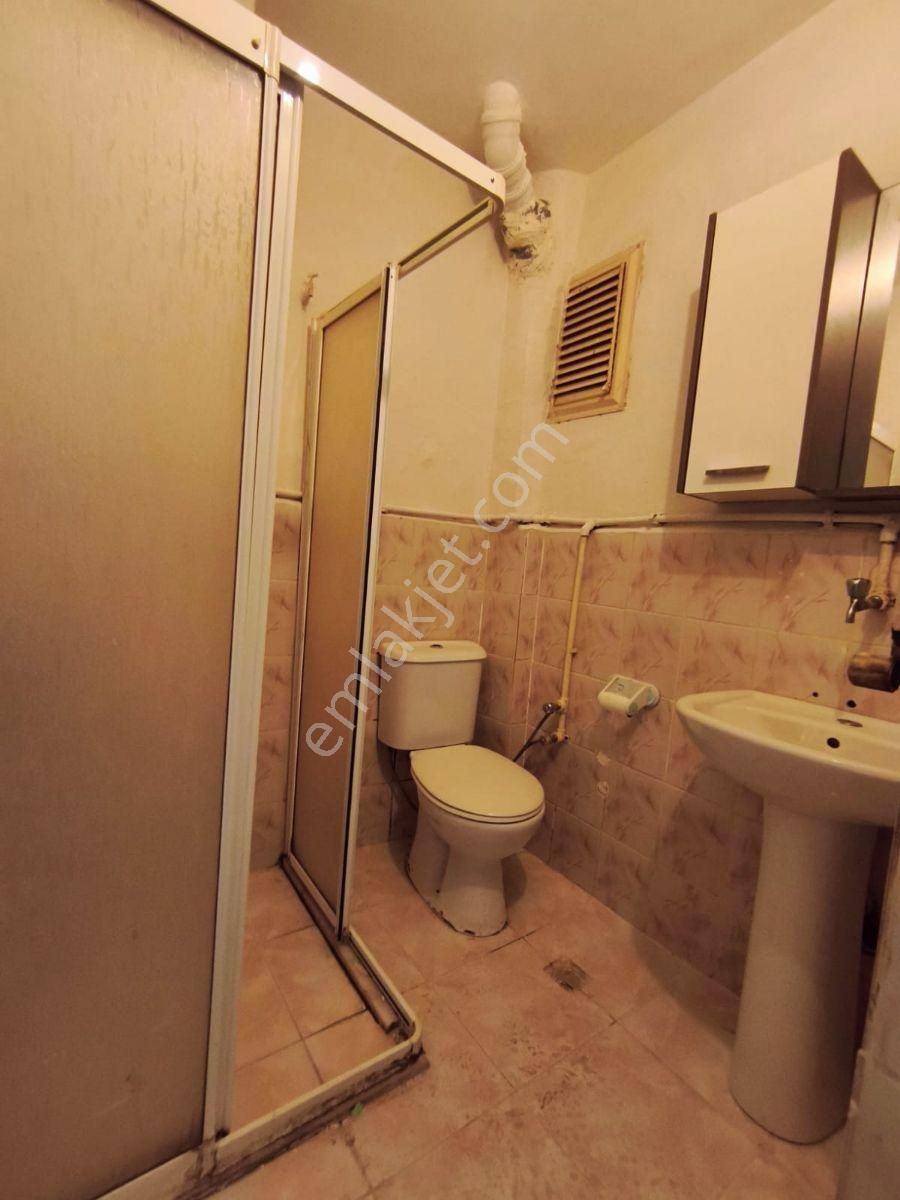 Bezmialem Yeni Polikliniğinin Dibinde - Görsel 9