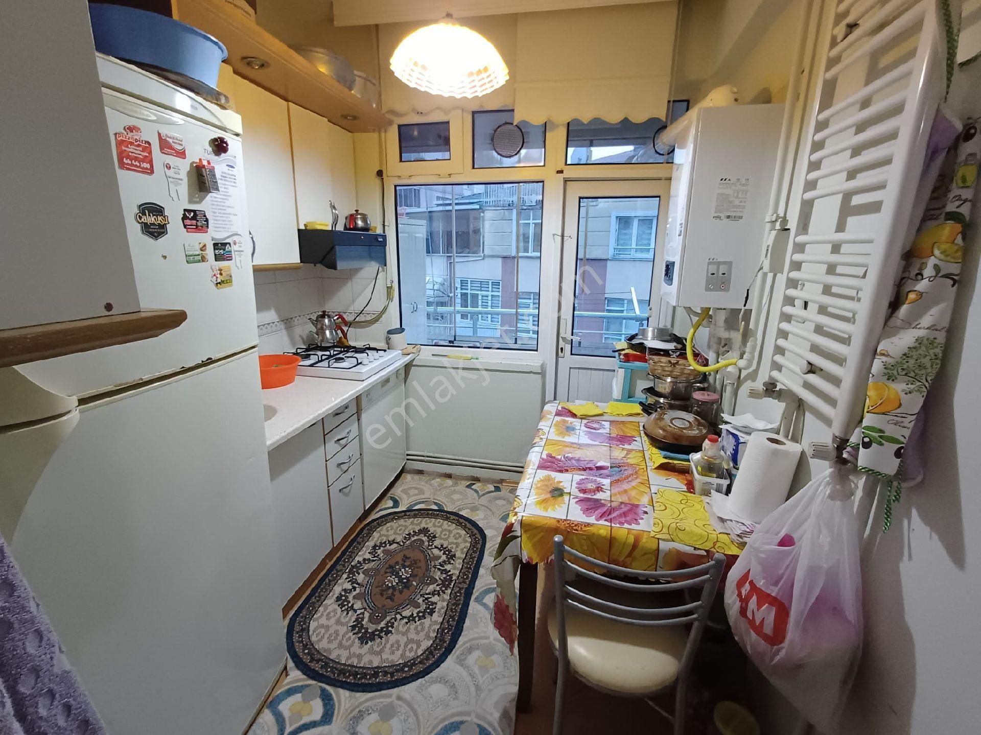 Rekoor Emlaktan Çiftlik Yakını 2+1 Eşyalı Satılık Daire - Görsel 2