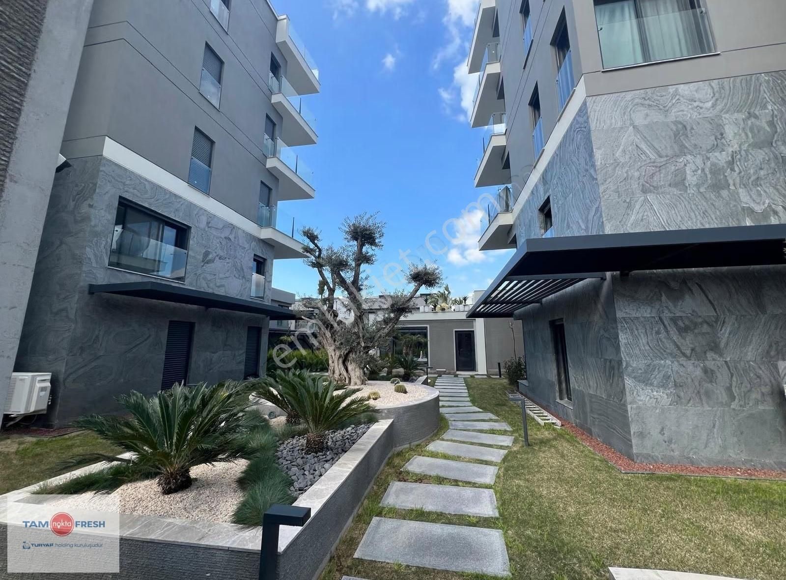 Menderesin En Prestijli Projesinde Site İçi 3+1 Kiralık Daire - Görsel 11