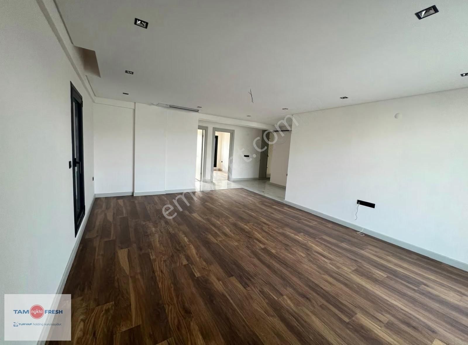 Menderesin En Prestijli Projesinde Site İçi 3+1 Kiralık Daire - Görsel 9