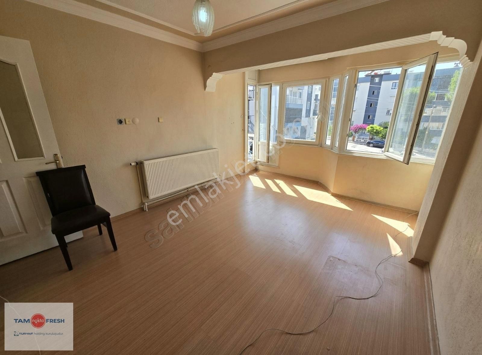 Yeşilyurt Tahsin Yazıcı'da Kiralik Geniş 2+1 Daire - Görsel 3