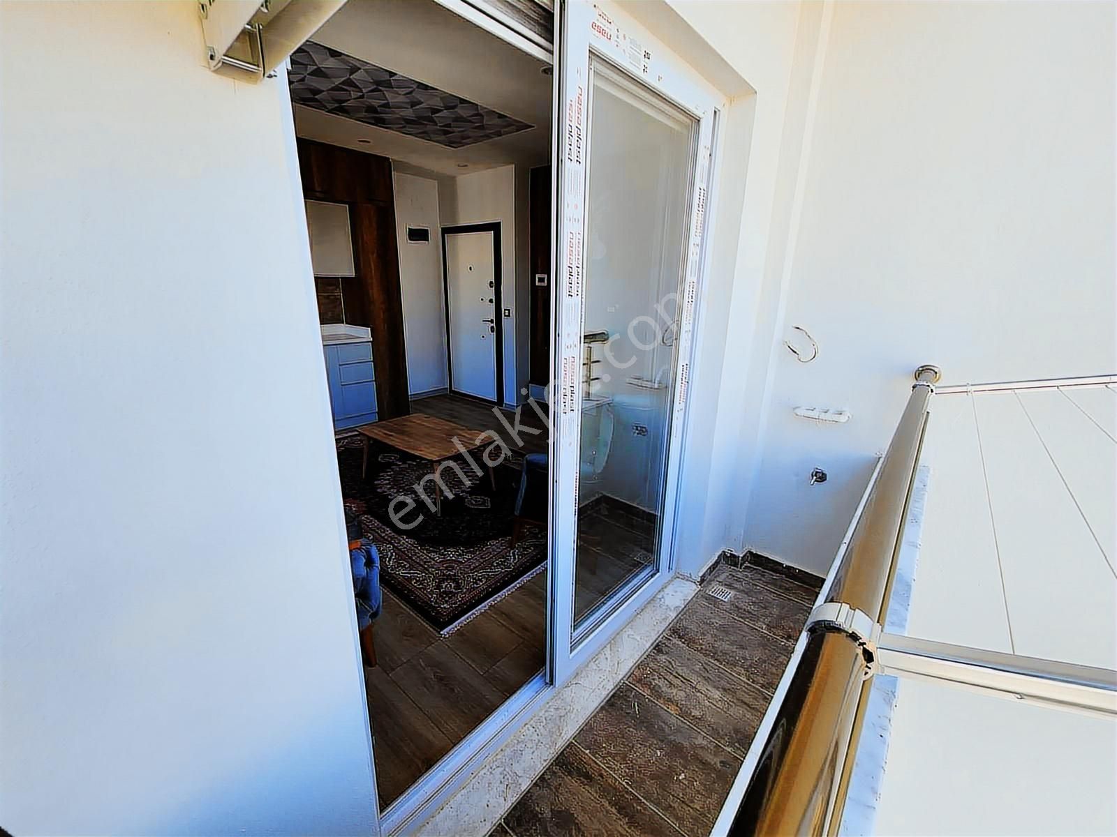 Vesile'den Gültepede Eşyalı Kiracılı 1+1 - Görsel 3