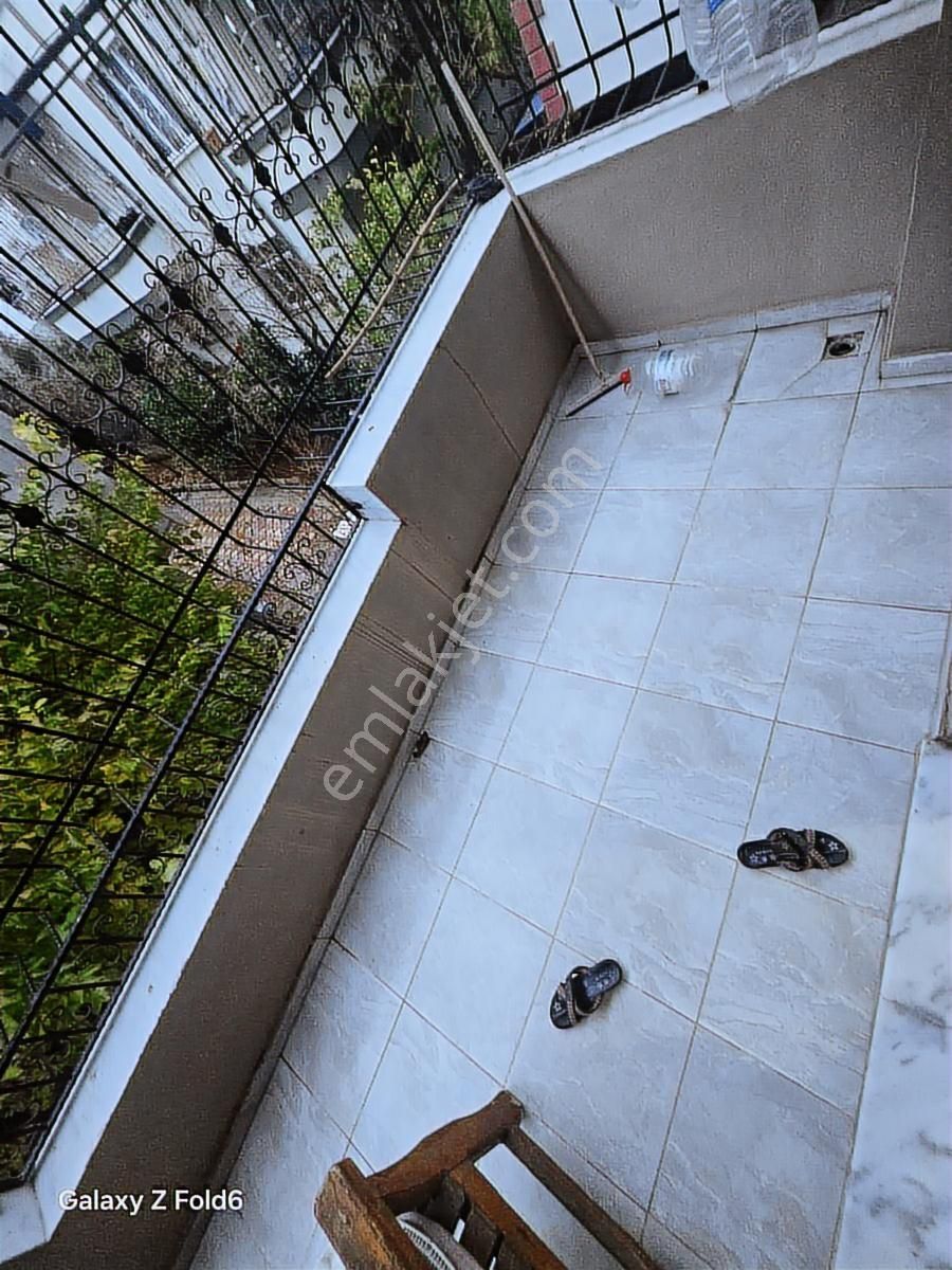 Vesile'den 3.5 Katlı İçi Yapılı Bina - Görsel 13