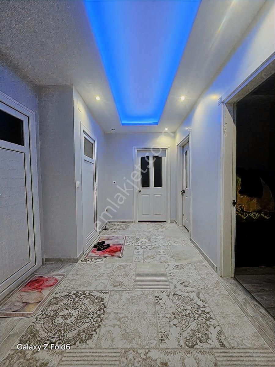 Vesile'den 3.5 Katlı İçi Yapılı Bina - Görsel 9